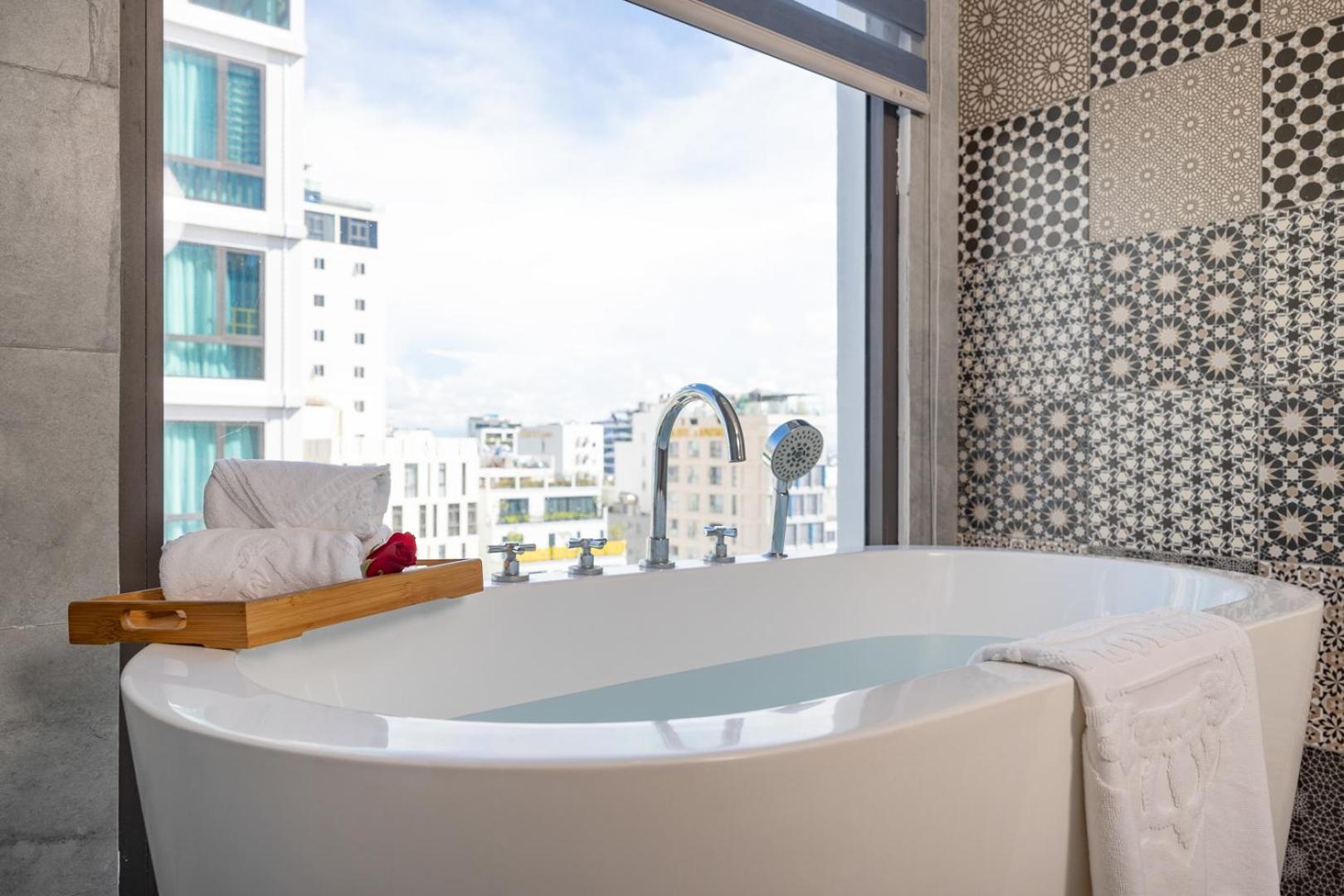 Minh Chau Premium Hotel Danang Ngoại thất bức ảnh